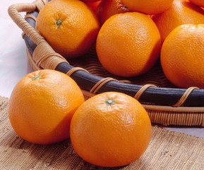 有機肥料100%栽培(無化学肥料)伊予柑　1kg　　【愛媛県産　他】